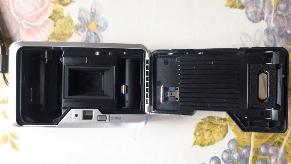 Фотоаппарат Premier M-600.