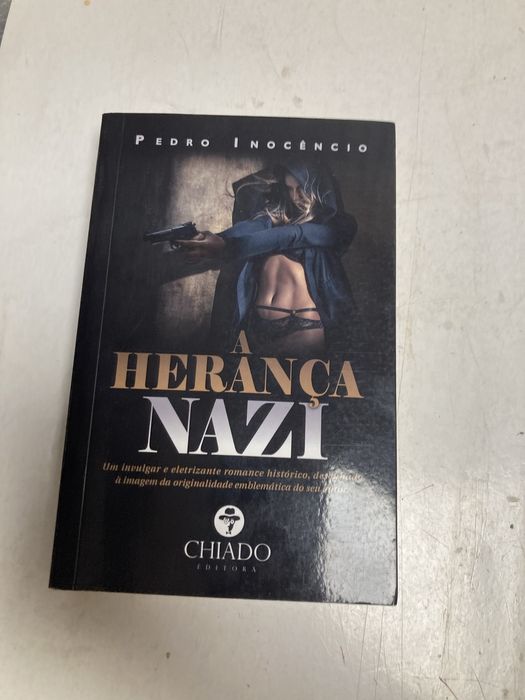 Livros Sem Nada a Perder, de Pedro Inocêncio