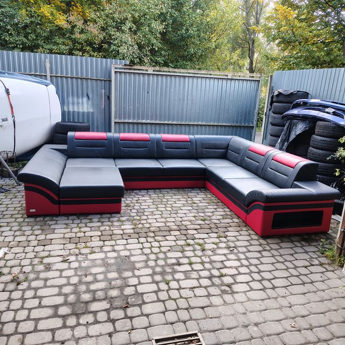 Продам диван замінник шкіри.