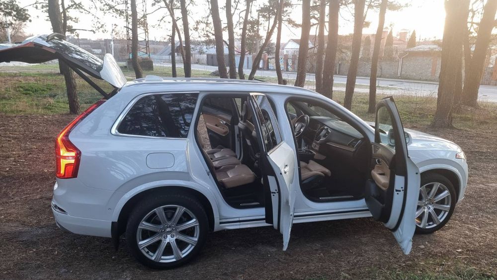 Volvo XC90 плагин гибрид