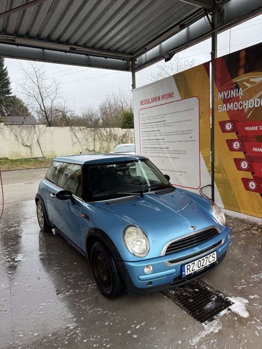 Mini one 2004r 1.6 b