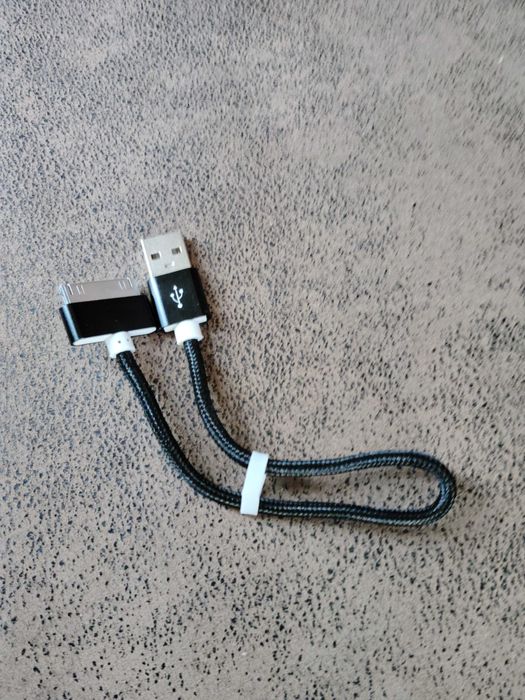 Apple Ipod A1318 робочий незаблокований 32 ГБ з кабелем