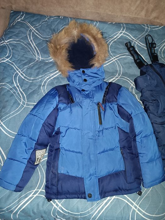 Зимовий комбінезон