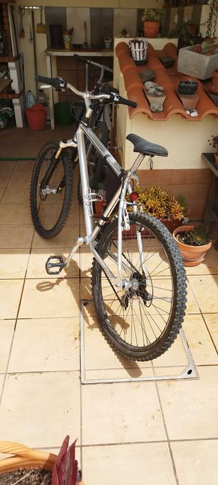 Bicicleta de Alumínio