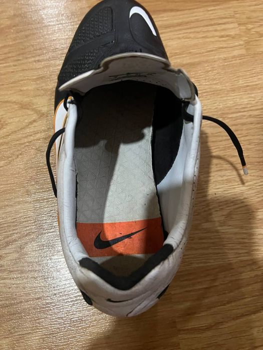 Футбольні бутси Nike CTR360 Maestri II FG