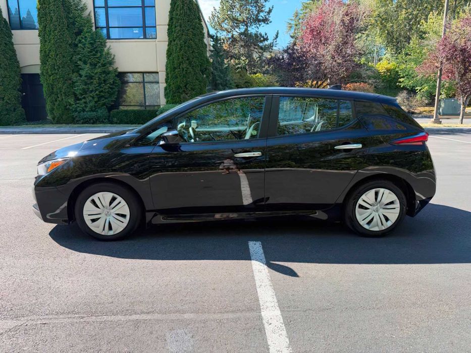Nissan Leaf Plus      2023