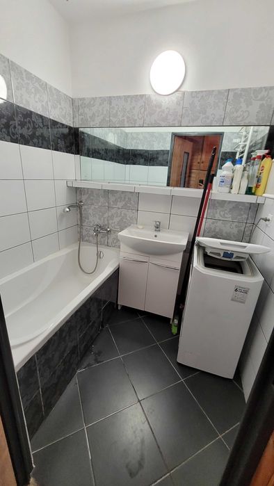 Pokój jednoosobowy w mieszkaniu os Orła Białego - Widok 5