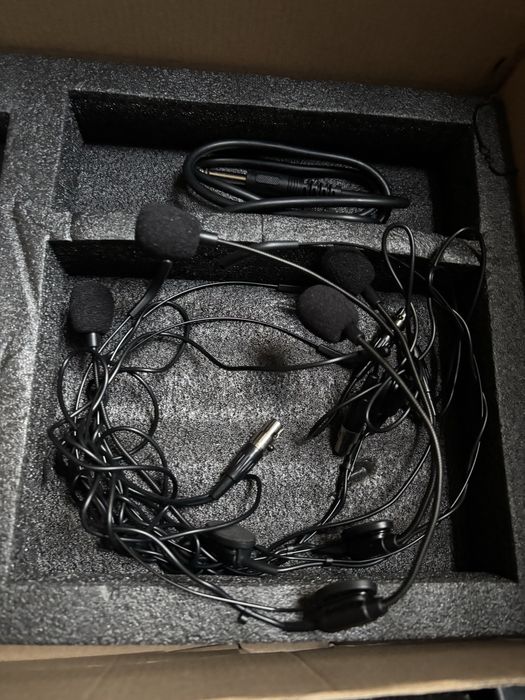 Tonor zestaw studyjny tw844 4 bezprzewodowych mikrofonów