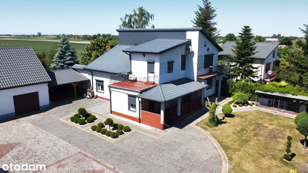 Niezwykła posiadłość 2.85 ha z prywatnym lasem, koło Ślesina