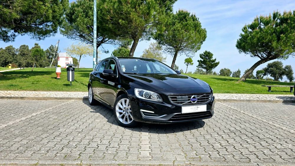 Volvo V60 2.0 D3 Summum
