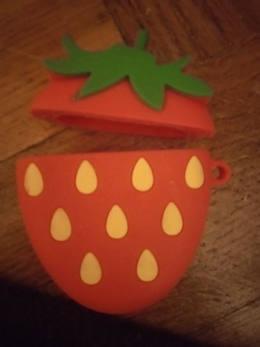 Чехол для наушников earpods оригинал