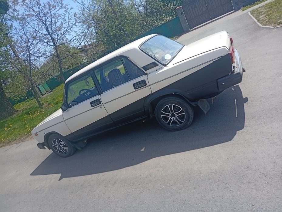 Продам ВАЗ 2107 1,3 бензин