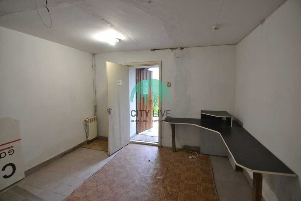 Фасадне комерційне приміщення навпроти Молодіжного парку!(1)