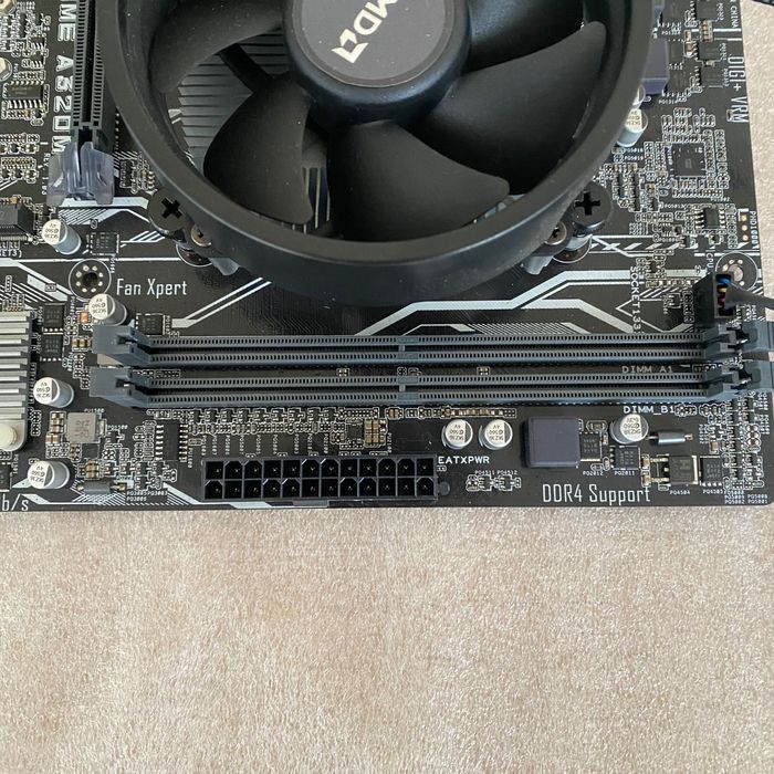 Motherboard ASUS PRIME A320M-K + CPU Ryzen 3 2200G