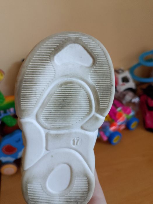 Взуття для маленьких