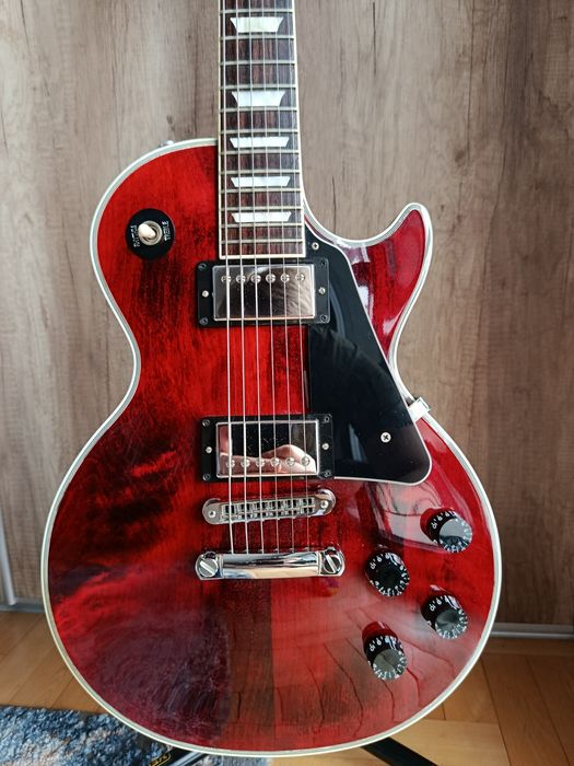 Gibson Les Paul Classic Custom Flowerpot Limited Run Wine red