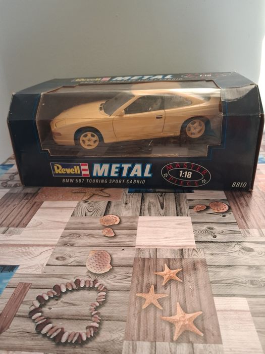 Bmw 850 csi revell żółte 1:18 kolekcjonerski