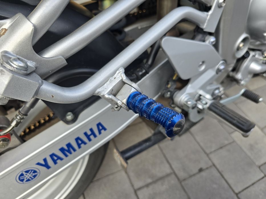 Продаю YAMAHA FZ6S
