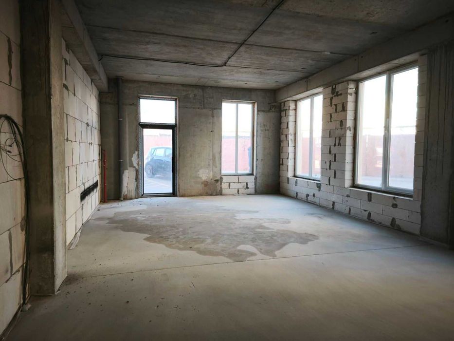 Сдам помещение в ЖК ВИА Рома. Королева/Инглези. 1L21