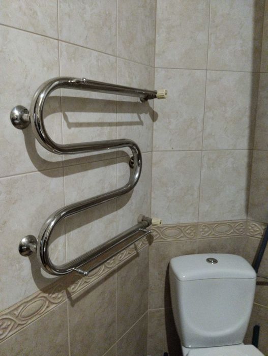 Сдам отличную 2 комнатную  .квартиру на Левобережном 3