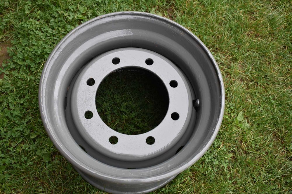 Felgi Do Przyczep Rolniczych 19,5 x 14" D50 D55 HL BRANDYS