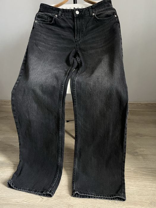 Bershka трендові прямі джинси