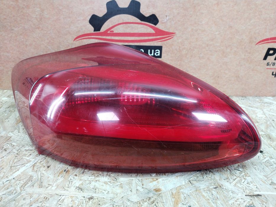 Kia Pro Ceed ProCeed II 2012-2018 Фонарь задний левый 92401-A27