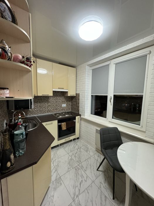 Сдам долгосрочно 2 комн квартиру на Алексеевке