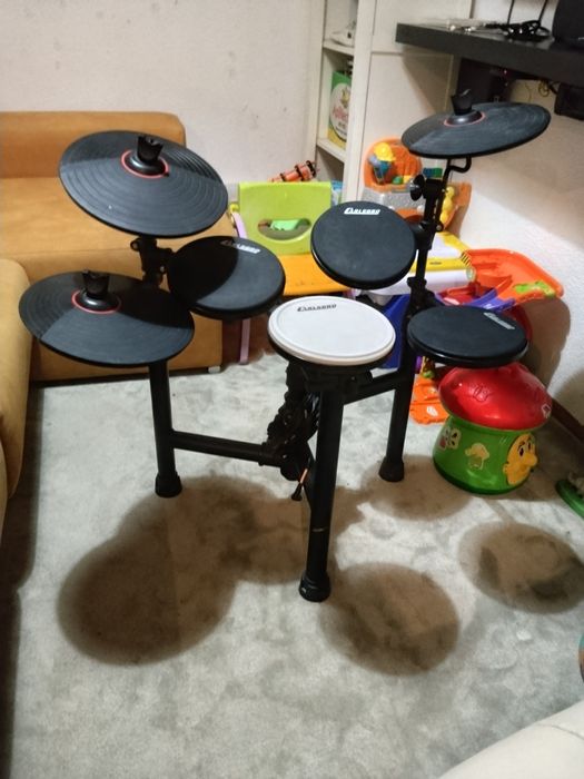 Vendo bateria elétrica avariada