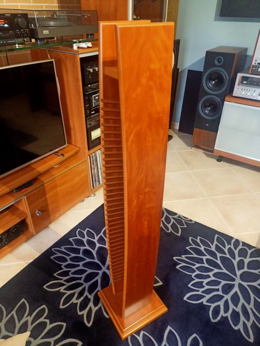 Torre para CDs cerejeira430362169296834565
