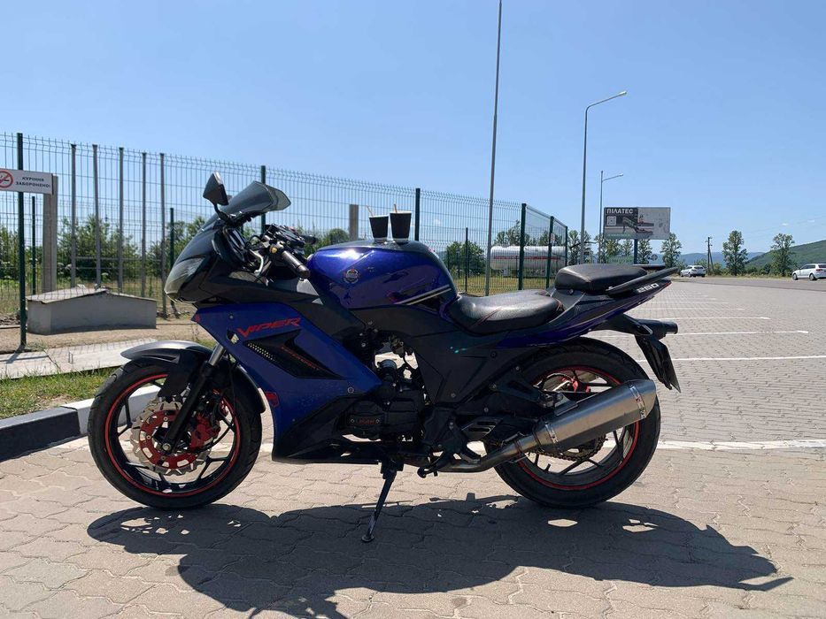 Авто легкових автомобілів