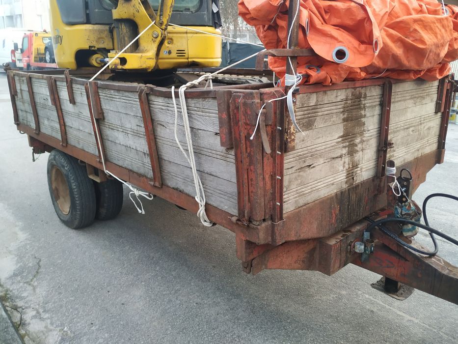 Reboque agrícola 6000 kg