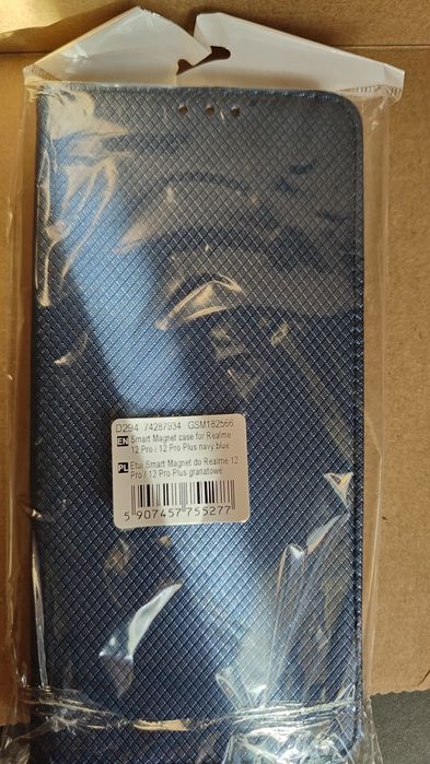 Etui na telefon 15,5x 7 cm realme