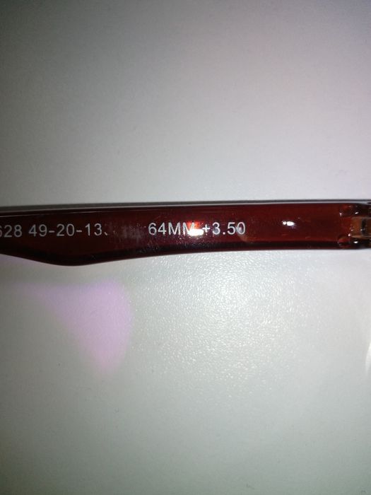 97. Oprawka do okularów/Okulary + 3,5 zdrowotne