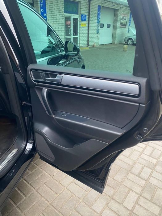 Volkswagen Touareg 2015 VIN WVGZZZ7PZGD023047 фото оголошення 6 з 8