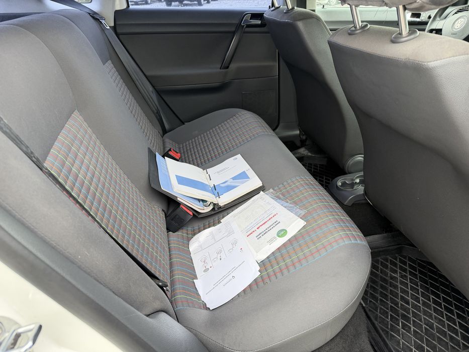 Volkswagen polo автомат газ бенз 2009 рік