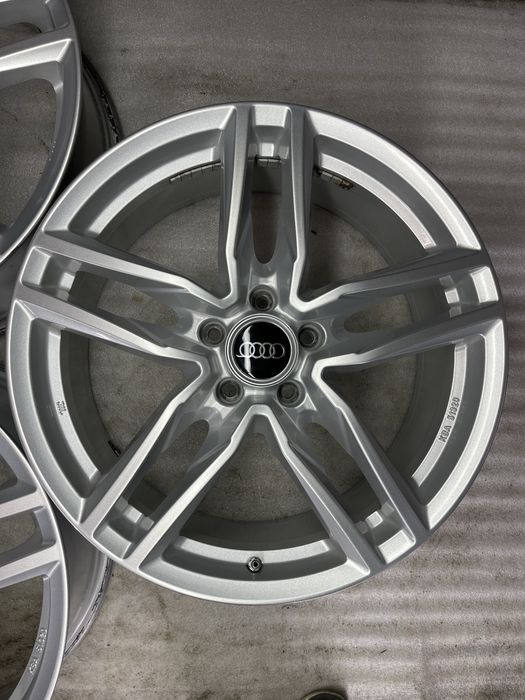 Диски R19 5x112 Et43 8J. Audi A4 A6 A8 VW ID4 Arteon Passan NMS Skoda