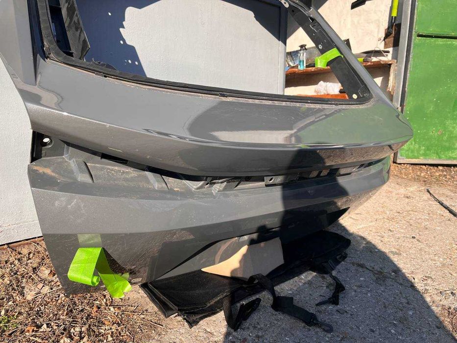 Кришка багажника на Peugeot 408 2023 рік 1686619080: 14 900 грн