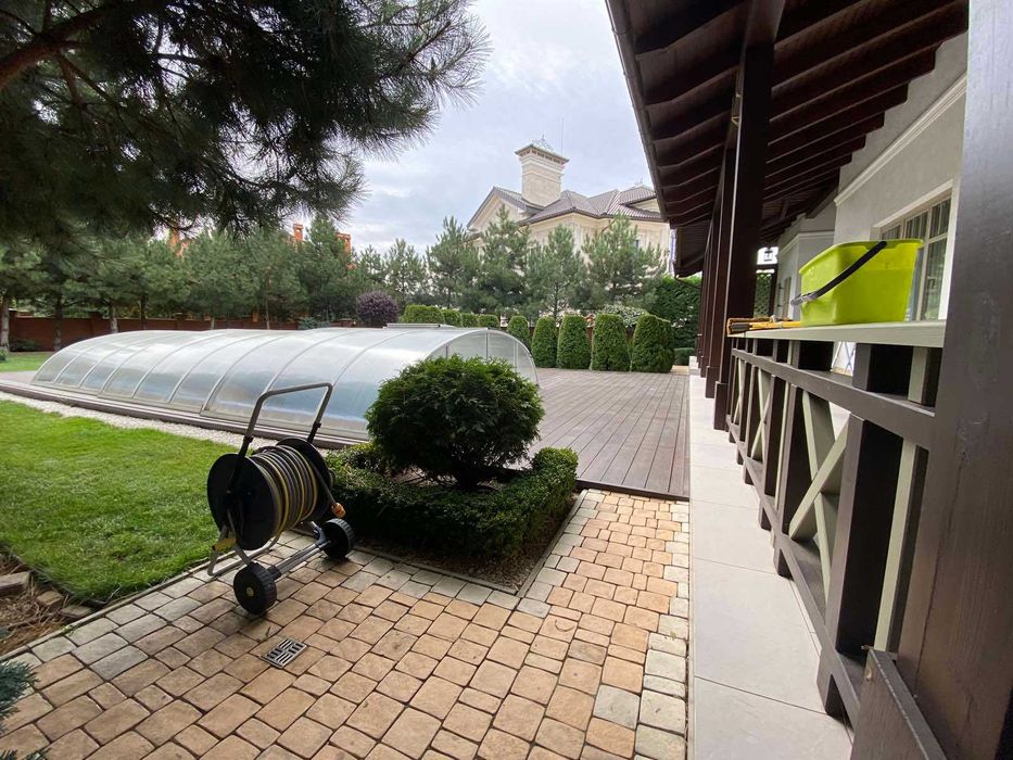 Качественный одноэтажный дом в Совиньоне