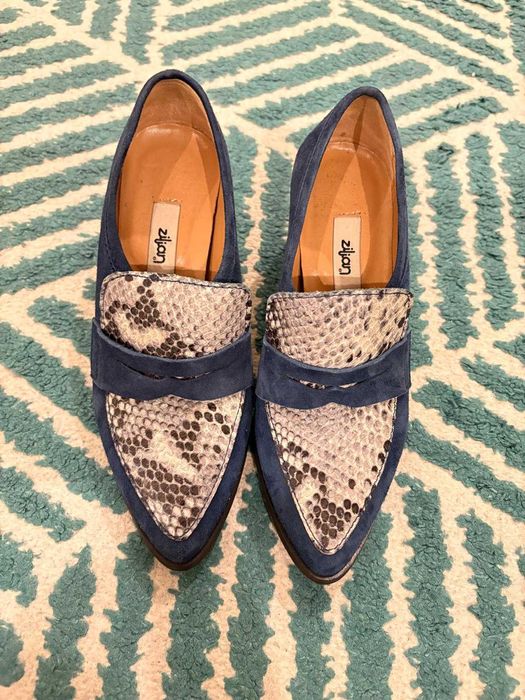Sapatos Zilian em couro, como novos