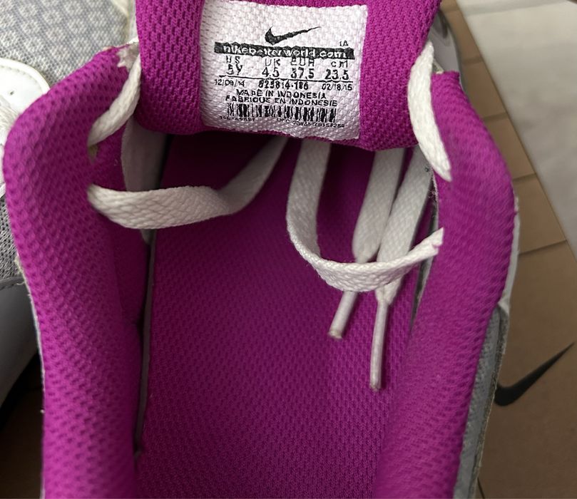 Жіночі Кросівки Nike 37 розміру