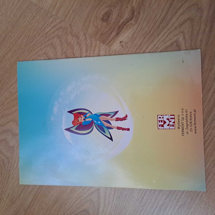 Kolorowanki z naklejkami dla dziewczynki / zestaw 4