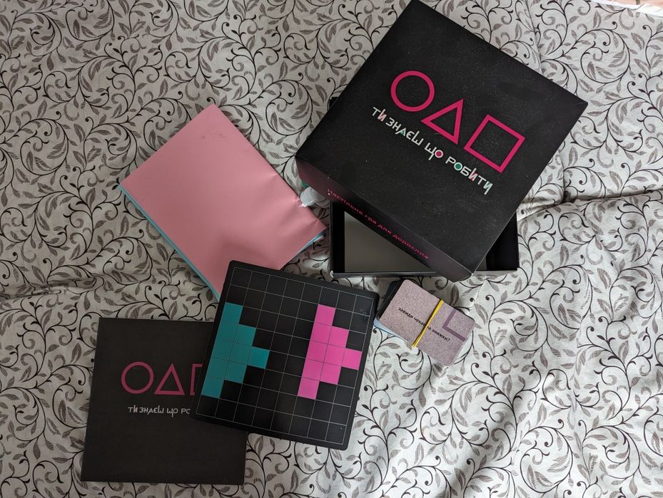 Настільна гра Strateg ти знаєш що робити