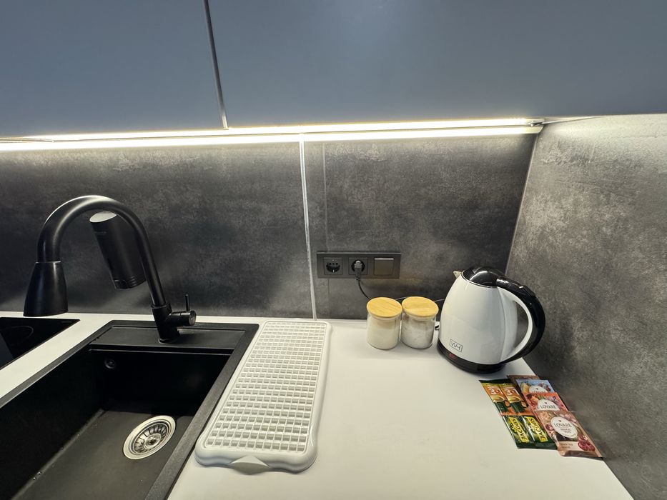 Оренда подобова. Аренда посуточно. Центр. Світло є завжди.