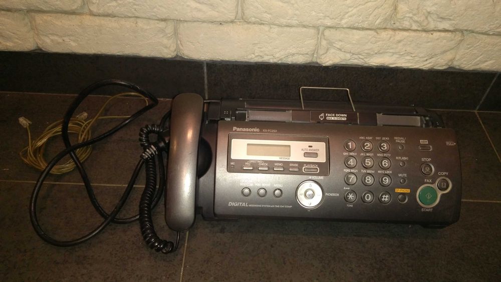 Факс Panasonic KX-FC253UA