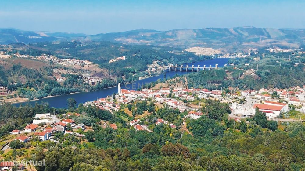 Oportunidade Única!  Terreno de 267m2 para Construção  em Crestuma, Vi