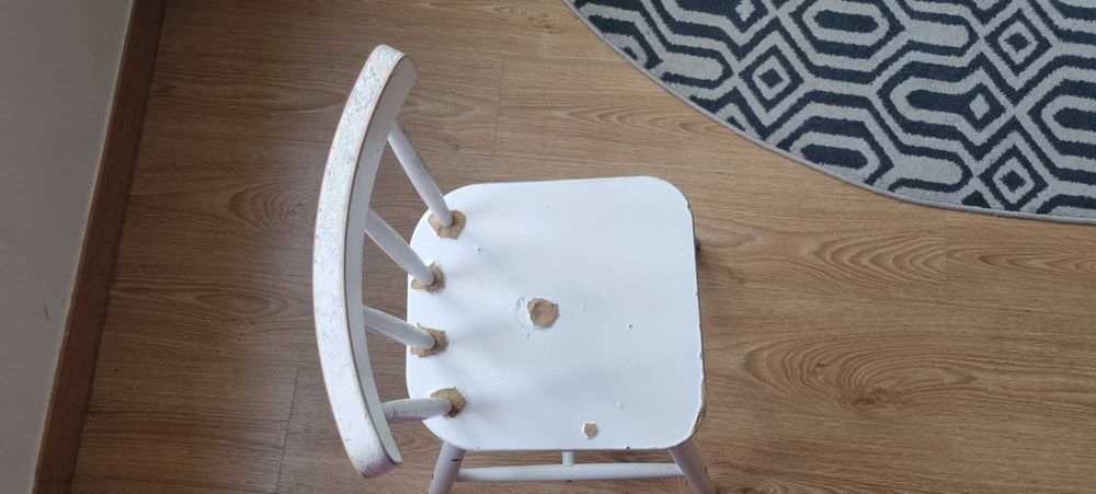 Cadeira junior branca IKEA