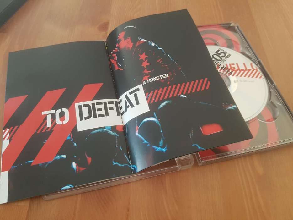 U2 vertigo 05 live from Chicago