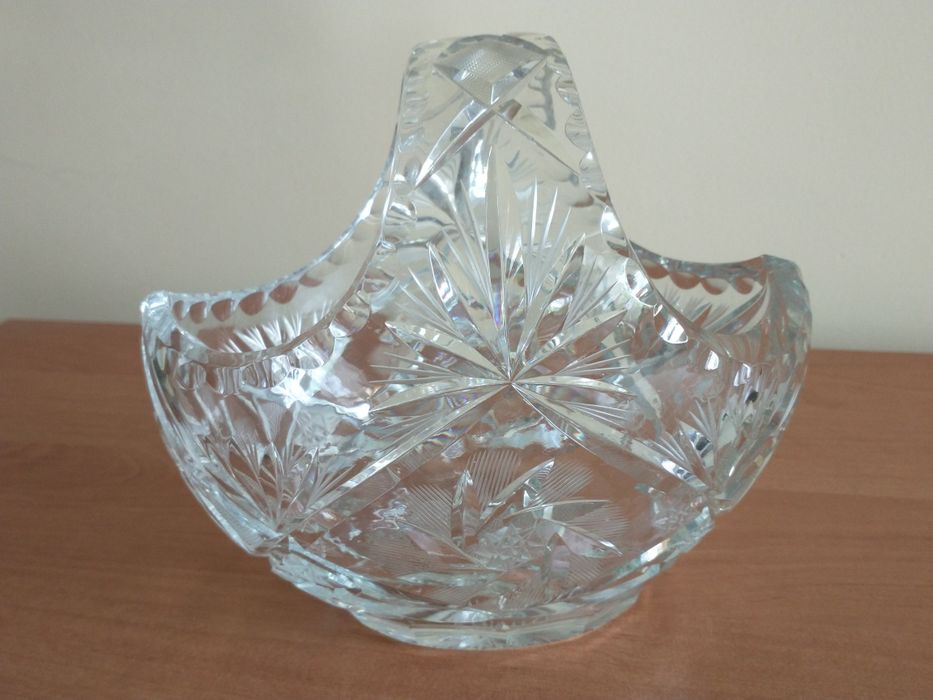 Szlifowany koszyk kryształ