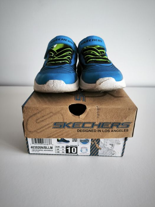 Skechers de menino tamanho 26